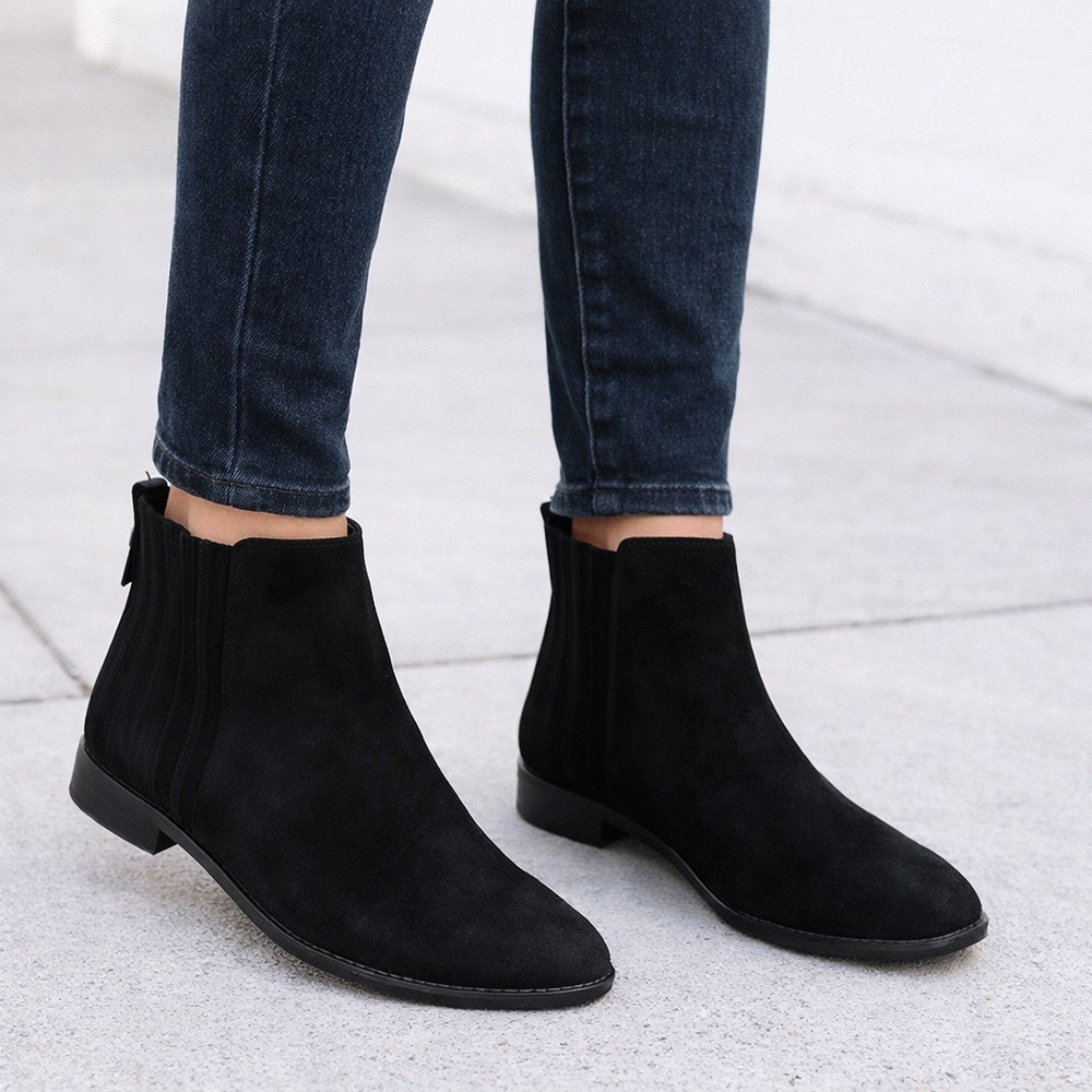Eileen Fisher Rich Black Suede Ankle Booties Minimalist Chelsea Boot 8 1/2
